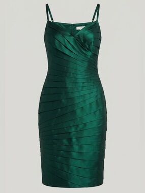 Terani Couture Emerald Green Pleated Cocktail Dress - Size US 8 - Wedding Guest